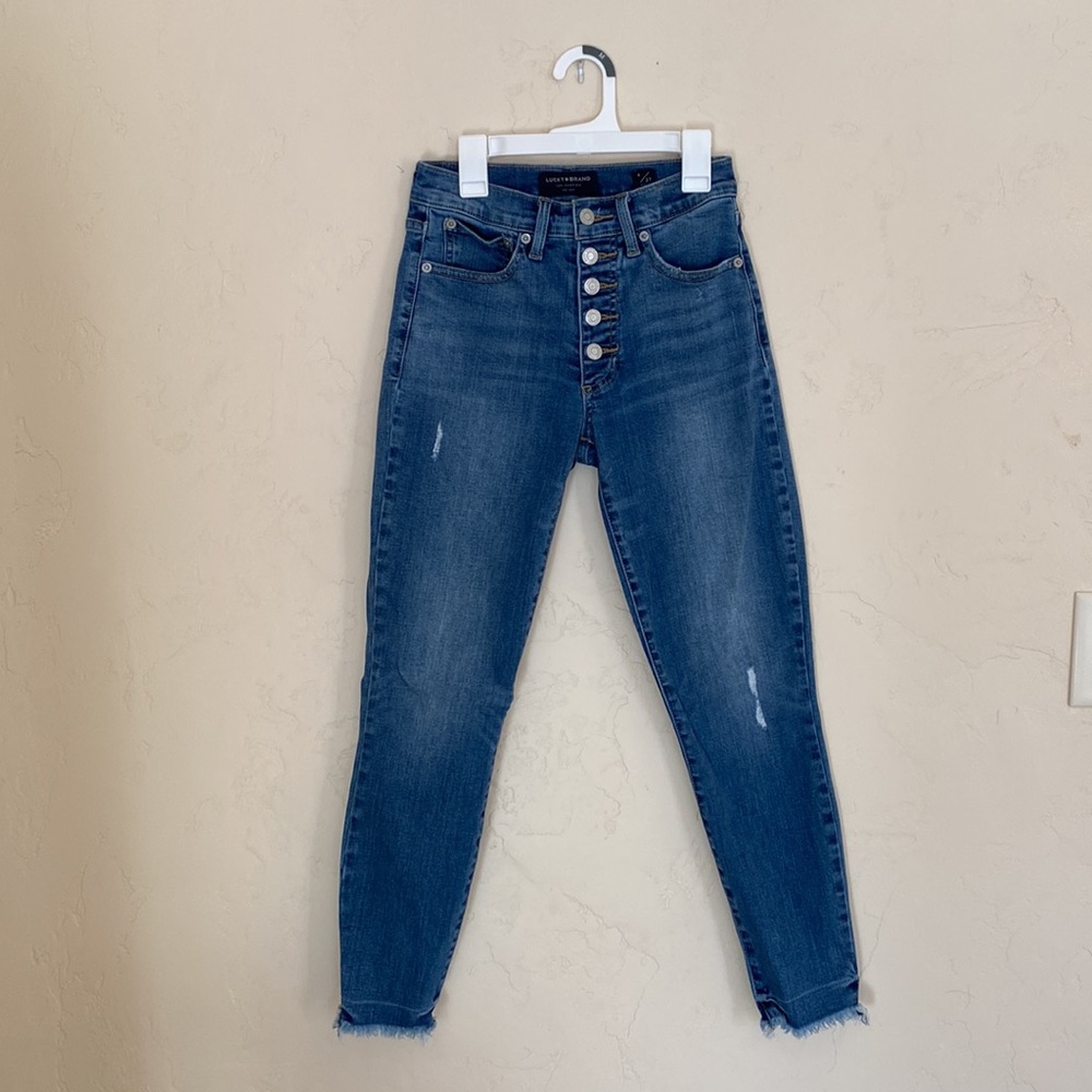 Lucky Jeans